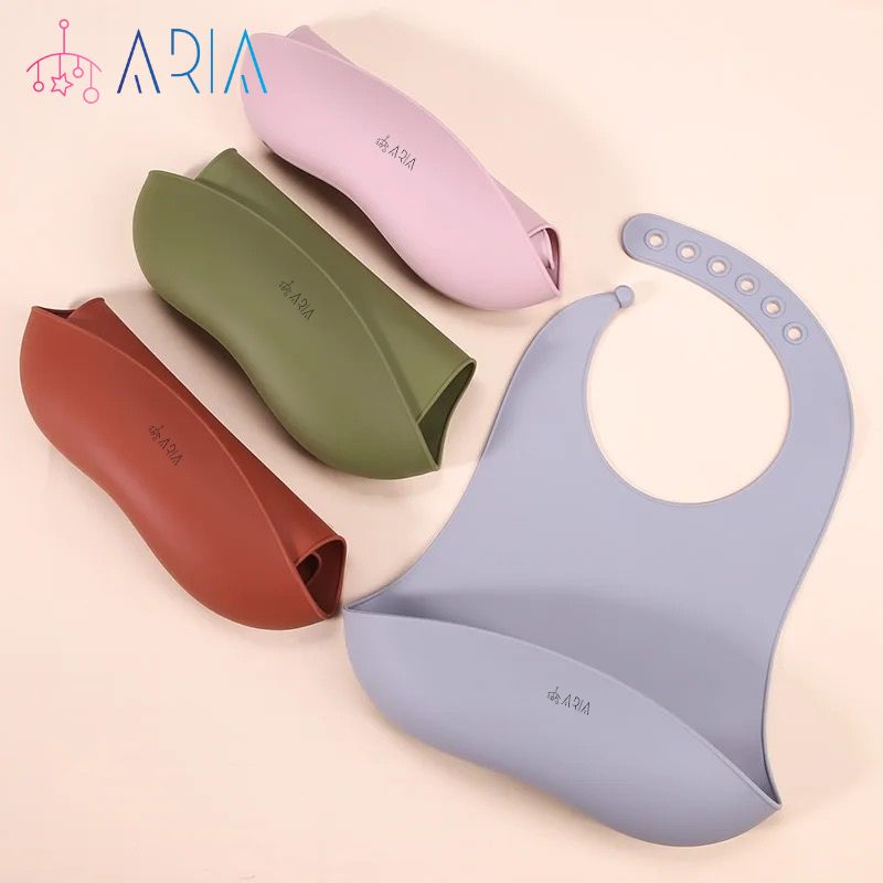 Aria Silicone Bibs